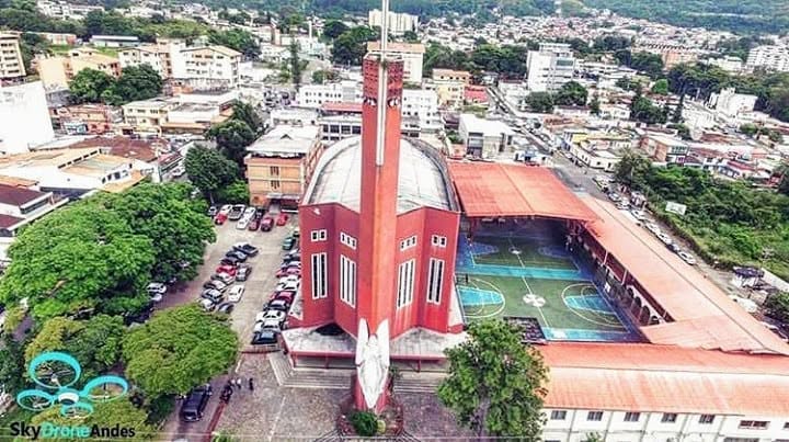 Iglesia El Angel – San Cristobal